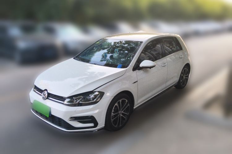 Volkswagen Golf 2020 #2 Volkswagen Golf 2020 car image #2