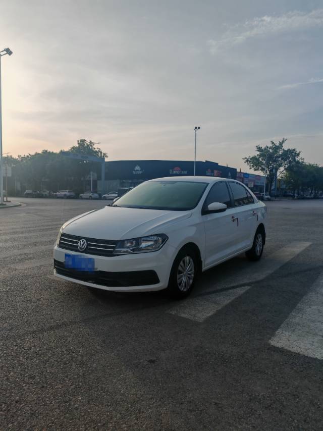 Volkswagen Santana 2019 Volkswagen Santana 2019 car image