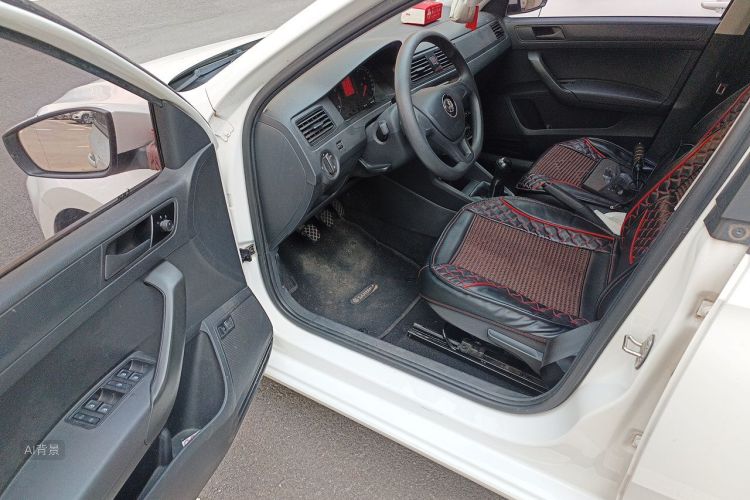 Volkswagen Santana 2016 car image #18