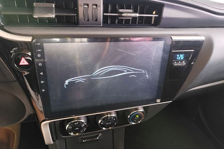 Toyota Corolla 2017 #13 Toyota Corolla 2017 car image #13