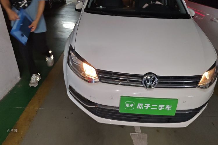 Volkswagen Polo 2016 car image #8