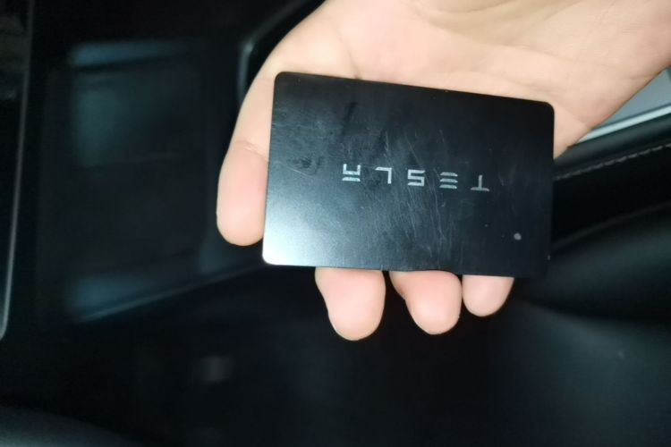 Tesla Model Y 2021 #9 Tesla Model Y 2021 car image #9