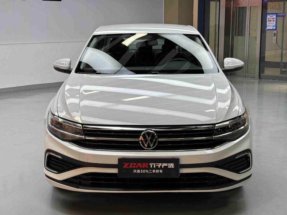 Volkswagen Bora 2024 car image #2