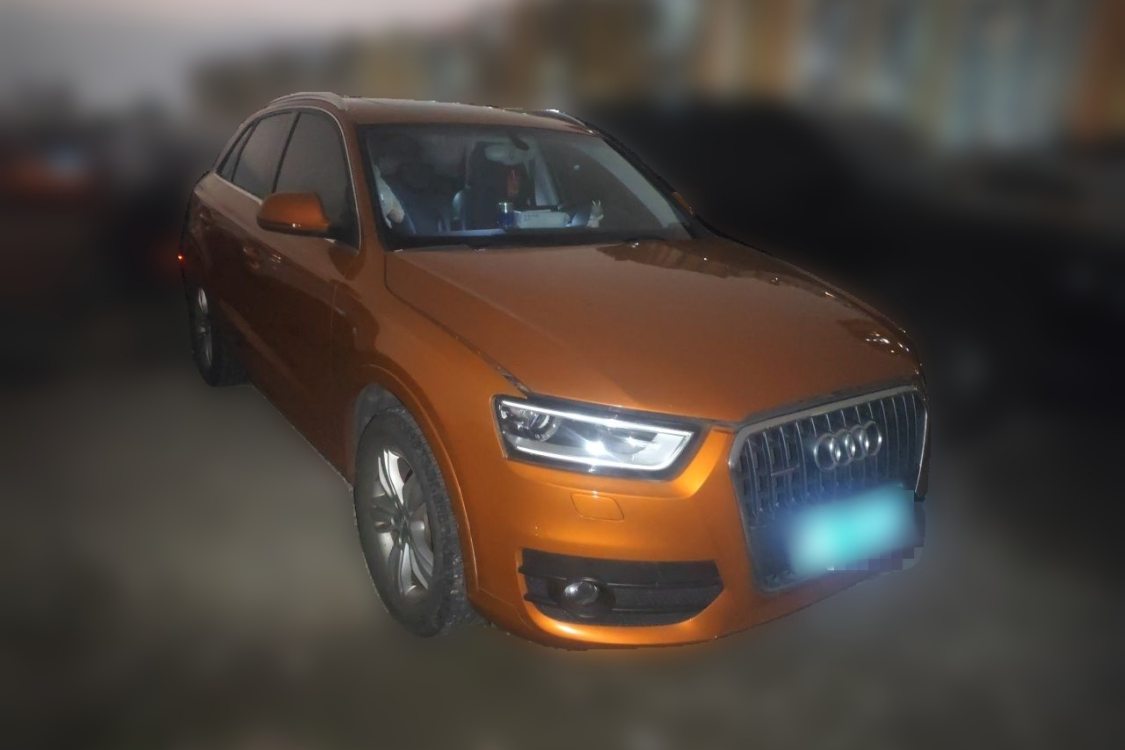 Audi Q3 2014 car image #2