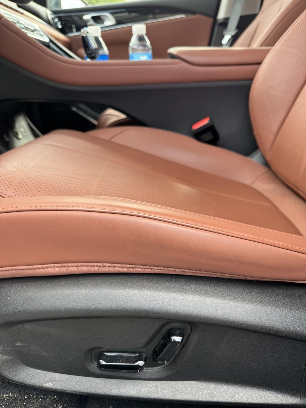 GEELY Emgrand 2025 #18 GEELY Emgrand 2025 car image #18