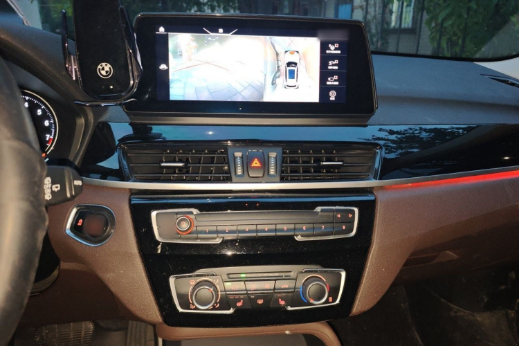 BMW X1 2022 #17 BMW X1 2022 car image #17