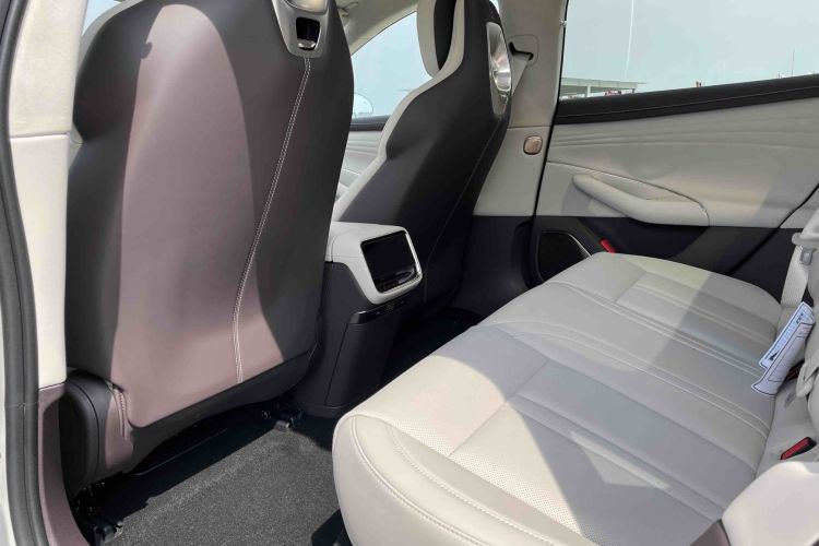 2026 #9 2026 imagen de coche #9