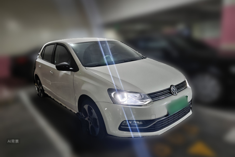 Volkswagen Polo 2015 car image #4