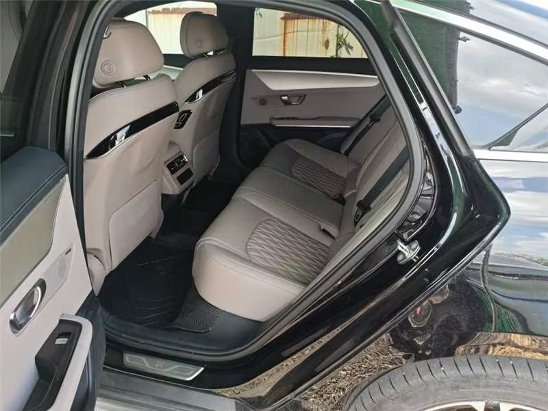 BYD Han 2026 #5 BYD Han 2026 immagine di auto #5