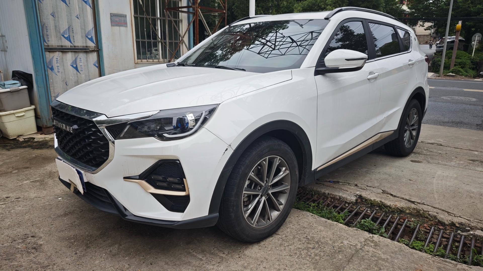 Jetour X70 2025 car image 