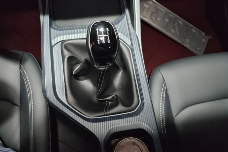 GEELY Emgrand 2025 car image #14