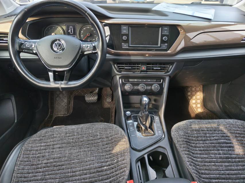 Volkswagen Tharu 2019 #6 Volkswagen Tharu 2019 car image #6