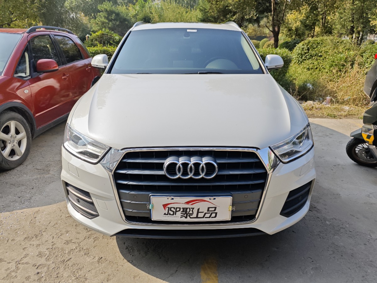 Audi Q3 2017 imagem de carro #2