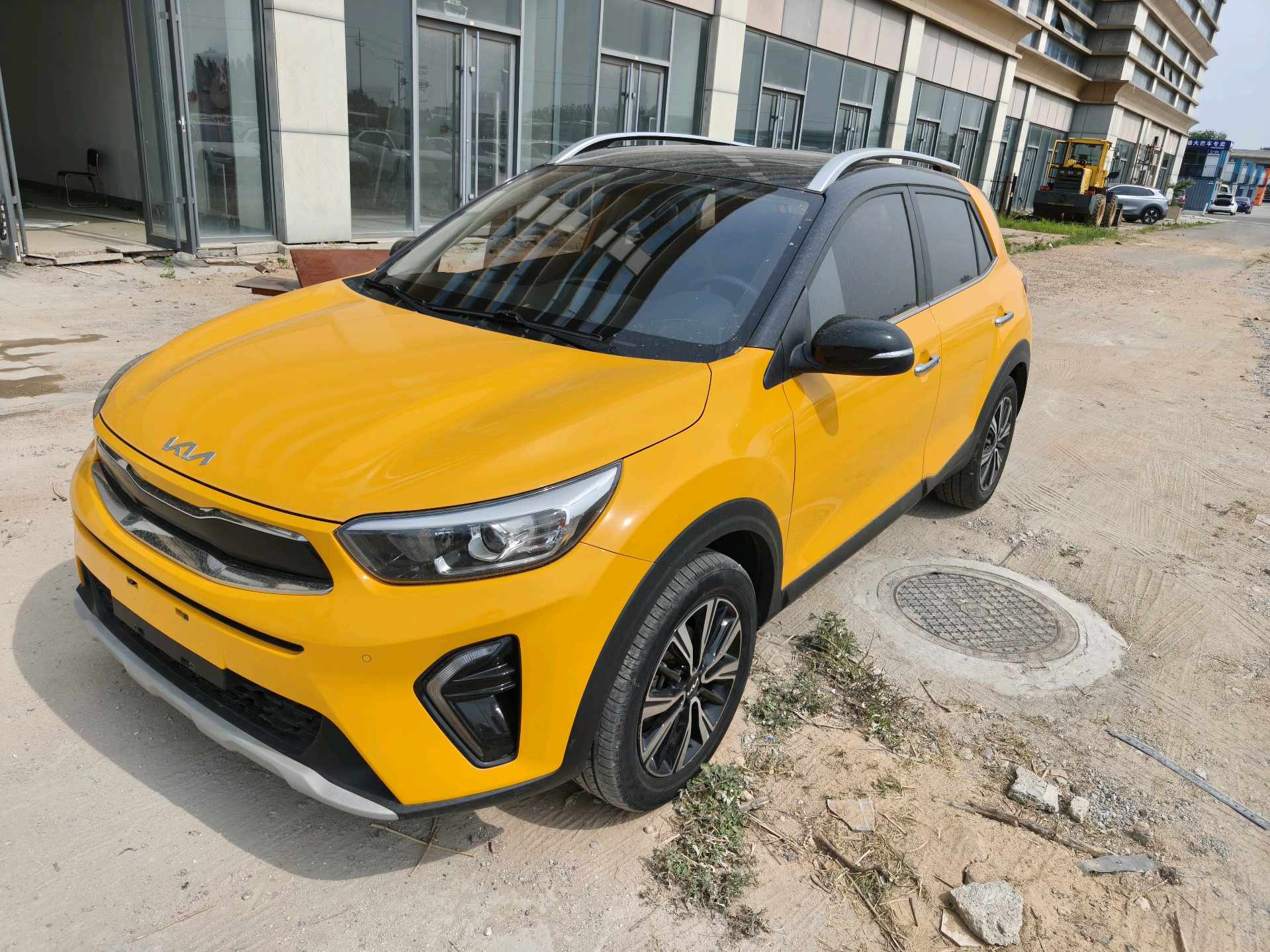 Kia KX1 2023 car image 