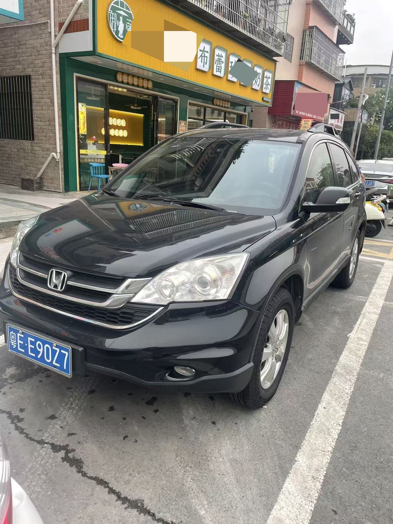 2011 2011 car image