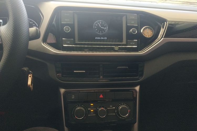 Volkswagen T-Cross 2020 car image #13