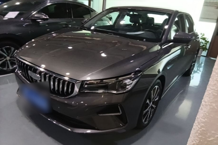 GEELY Emgrand 2025 car image #2