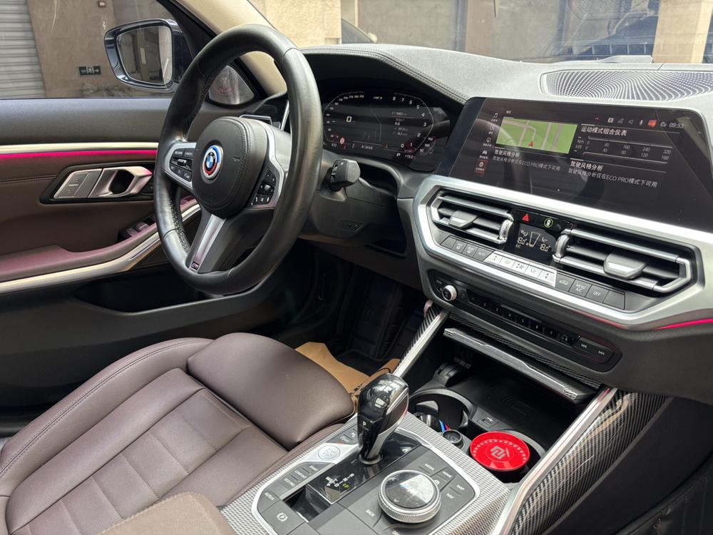 BMW 3 Series 2019 #12 BMW 3 Series 2019 car image #12