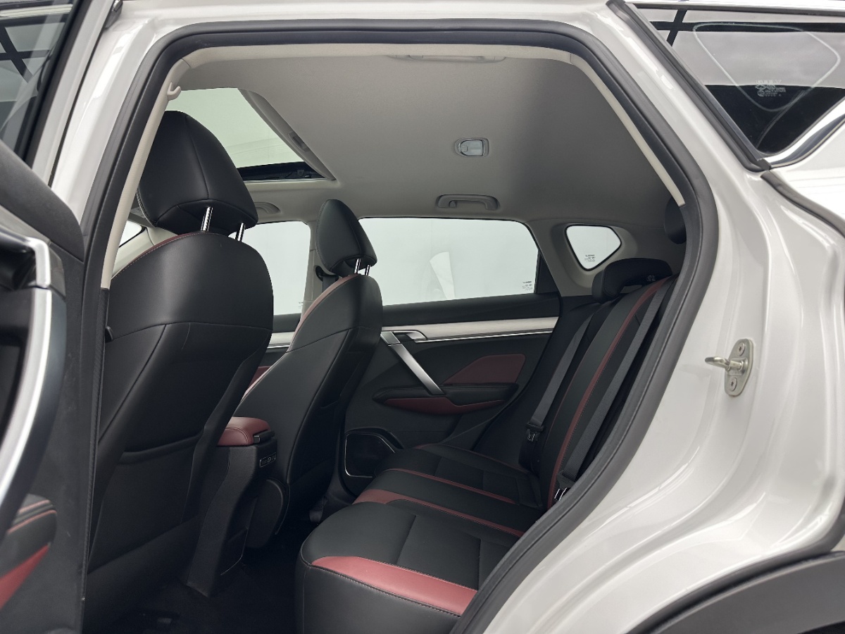 GEELY Coolray 2022 car image #6