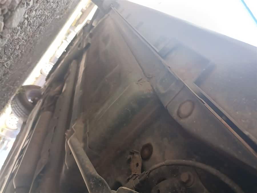 Forthing T5 2019 immagine di auto #24