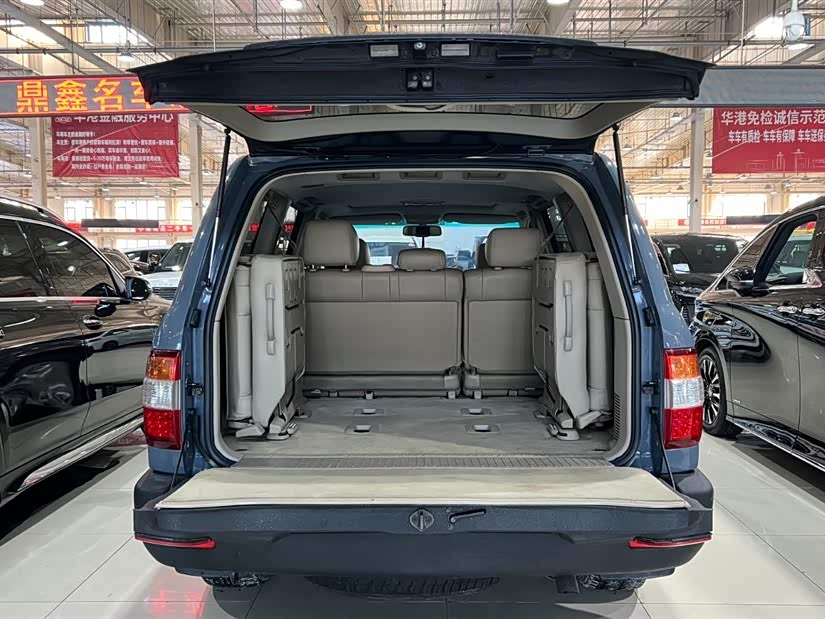 Toyota Land Cruiser 2005 #24 Toyota Land Cruiser 2005 car image #24