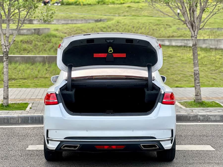 GEELY Ulion 2017 #24 GEELY Ulion 2017 immagine di auto #24