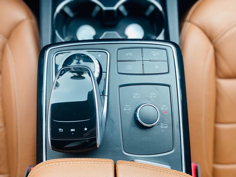 Mercedes-Benz GLE Coupe AMG 2018 #24 Mercedes-Benz GLE Coupe AMG 2018 car image #24