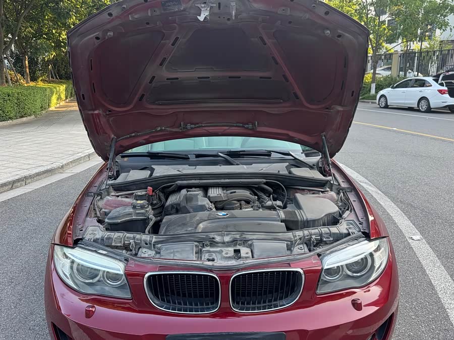 BMW 1 Series (Imported) 2012 car image #24