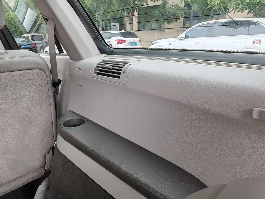 Mercedes-Benz R Class 2012 #24 Mercedes-Benz R Class 2012 car image #24