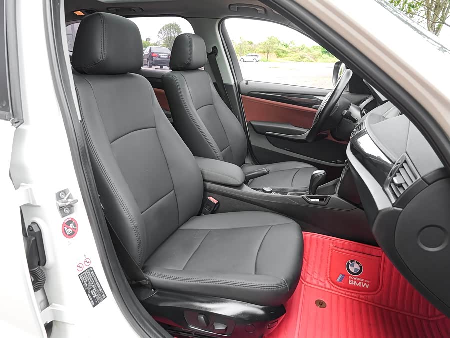 BMW X1 (Imported) 2011 imagen de coche #24