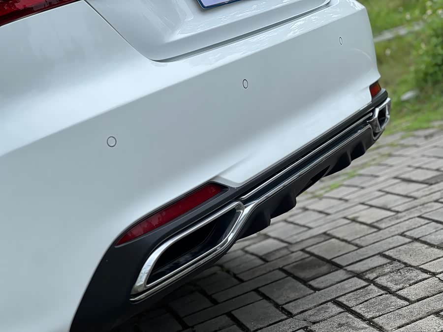 GEELY Binray 2020 car image #24