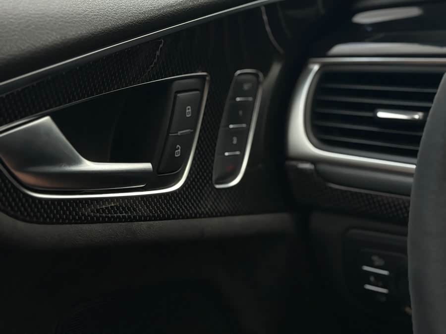 Audi S7 2014 car image #24