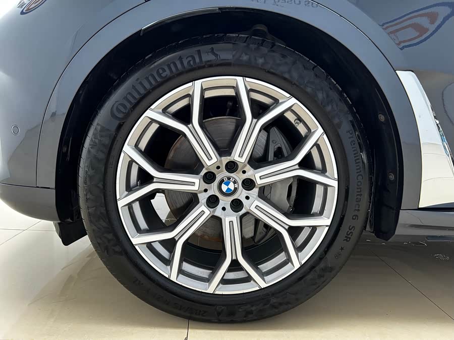 BMW X7 2020 immagine di auto #24