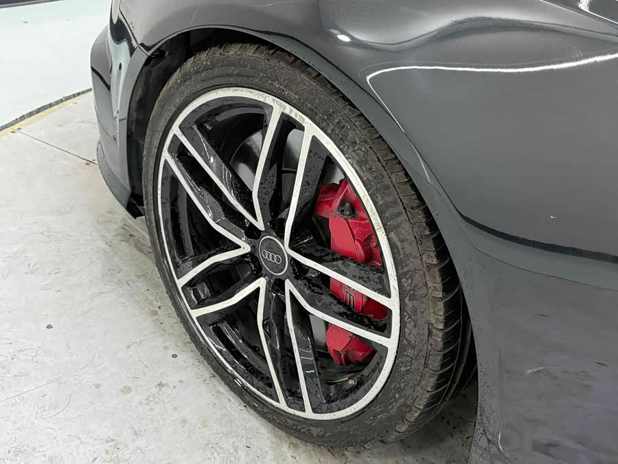 Audi S6 2013 car image #24