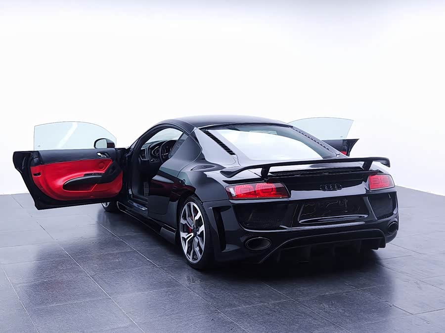 BMW 1 Series (Imported) 2011 car image #24