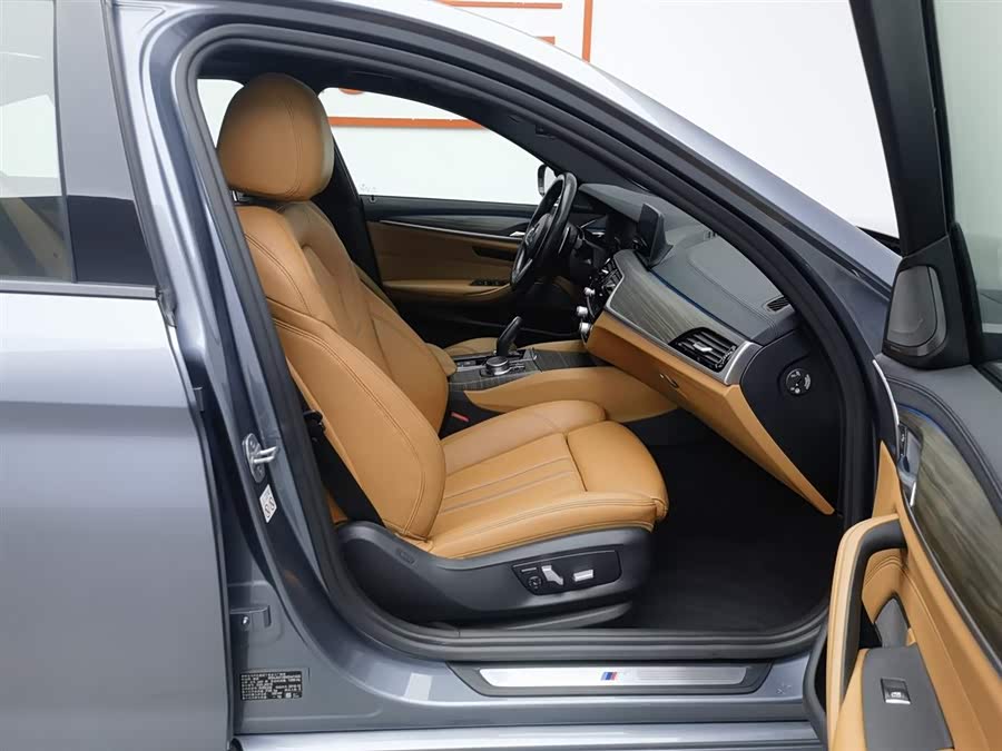 BMW 5 Series (Imported) 2018 #24 BMW 5 Series (Imported) 2018 car image #24