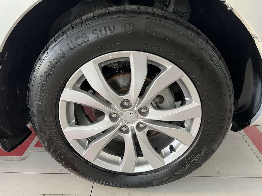 Mazda CX-7 2015 immagine di auto #24