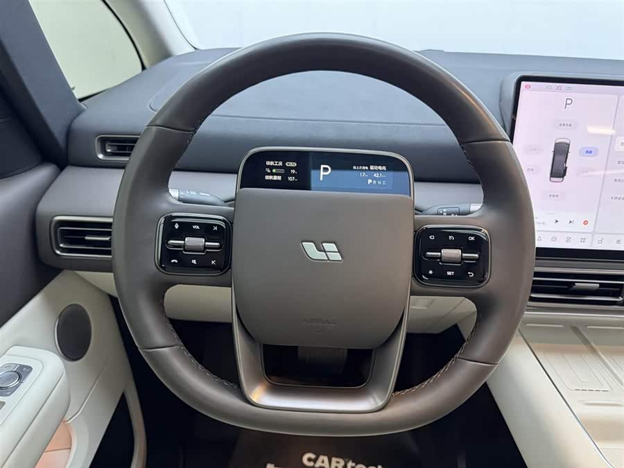 理想汽车 理想MEGA 2024 汽车图片 #24