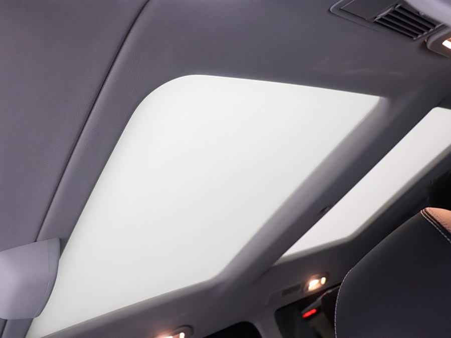 Mercedes-Benz V Class 2024 #24 Mercedes-Benz V Class 2024 car image #24