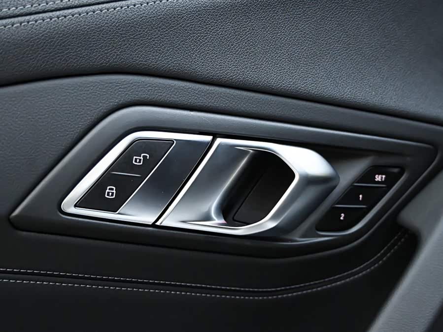 BMW Z4 2023 immagine di auto #24