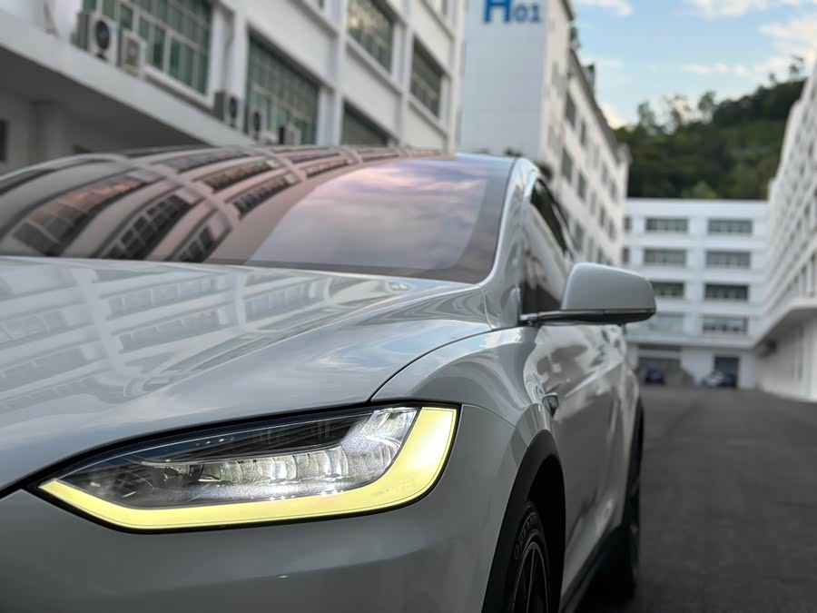Tesla Model X 2017 #24 Tesla Model X 2017 car image #24
