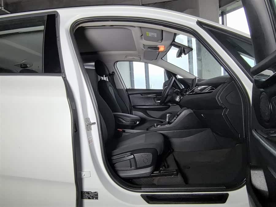 BMW 2 Series Tourer 2018 #24 BMW 2 Series Tourer 2018 car image #24