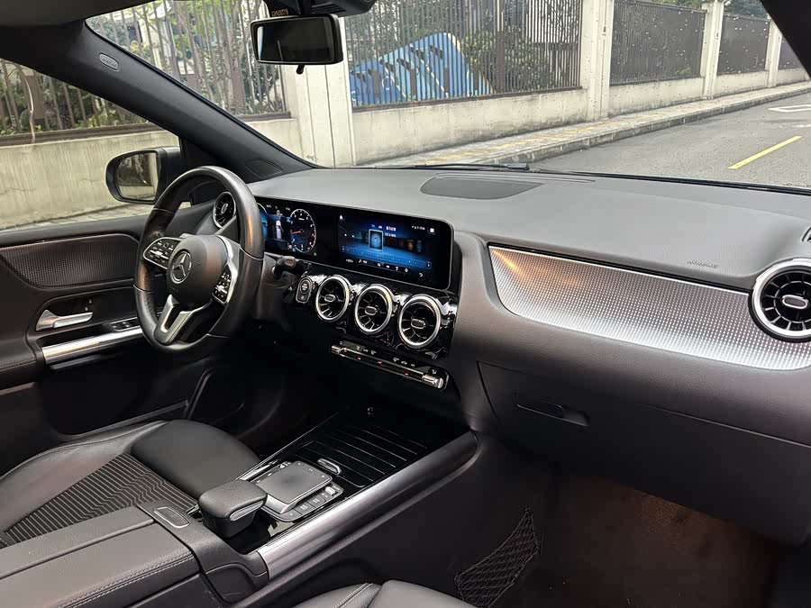 Mercedes-Benz B Class 2020 #24 Mercedes-Benz B Class 2020 car image #24