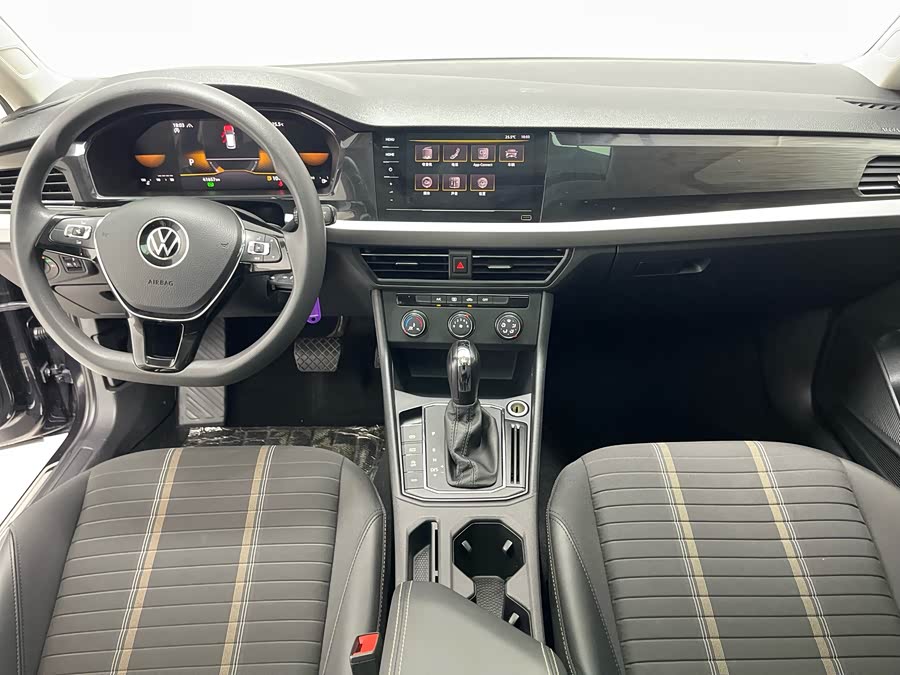 Volkswagen Lavida 2022 car image #24