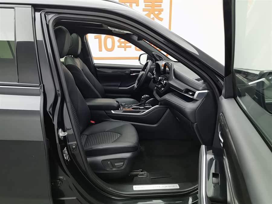 Toyota Crown Kluger 2023 car image #24