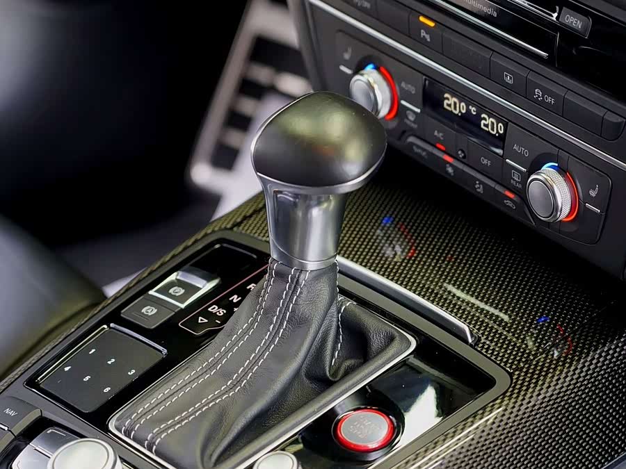 Audi S6 2014 imagem de carro #24