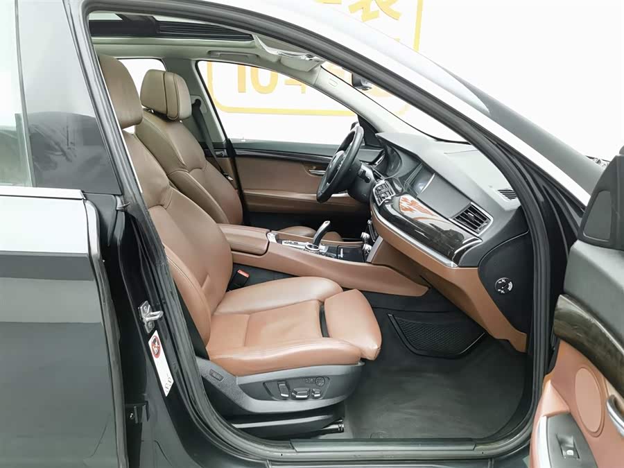 BMW 5 Series GT 2012 #24 BMW 5 Series GT 2012 immagine di auto #24