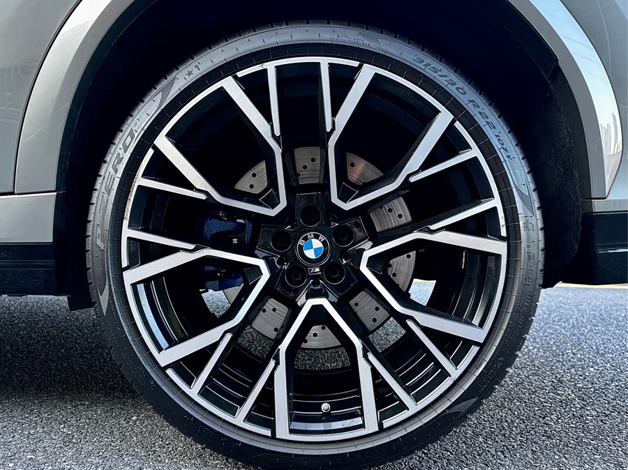 BMW X6 M 2021 #24 BMW X6 M 2021 car image #24