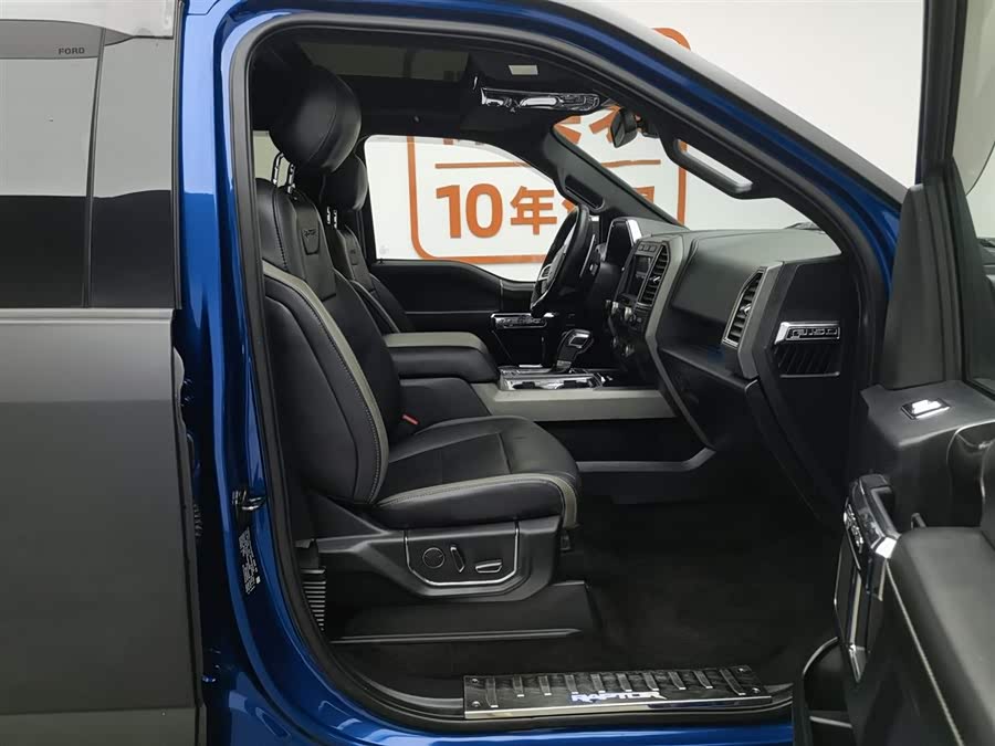 Ford F-150 Raptor 2018 car image #24