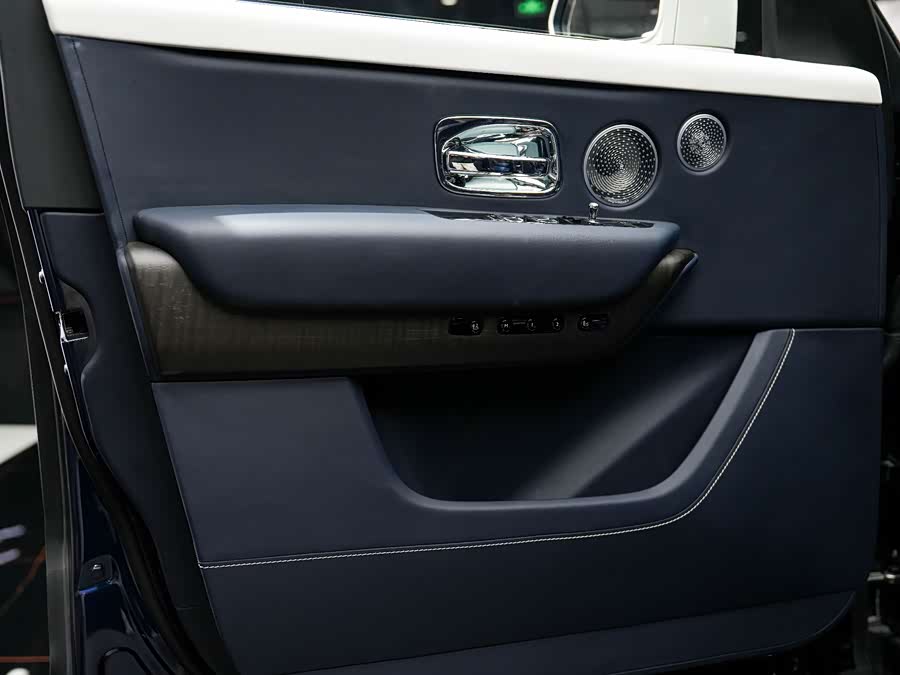 劳斯莱斯 库里南 2019 汽车图片 #24